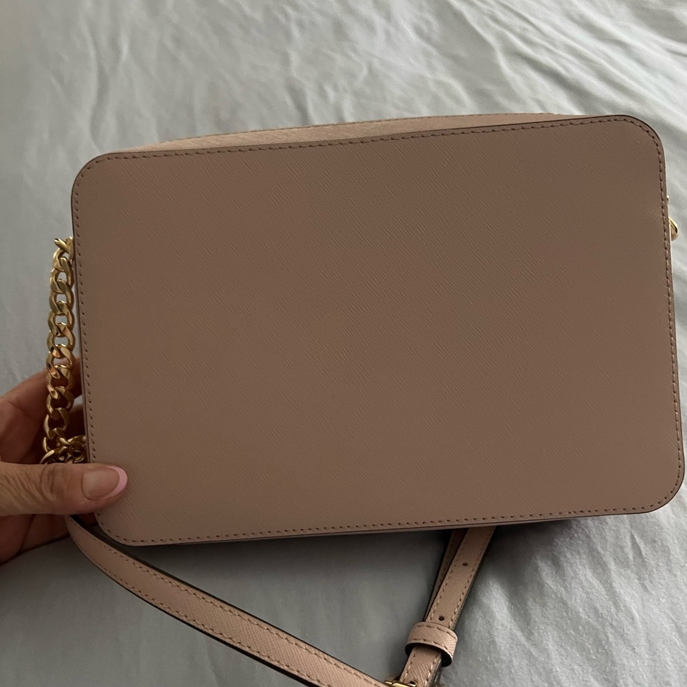 Michael Kors Blush Crossbody Bag and Wallet Set - Picture 4 of 5